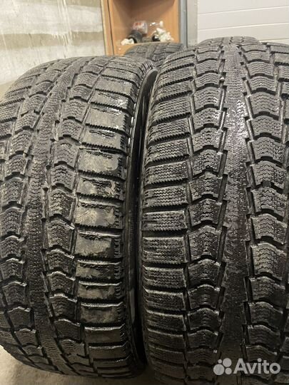 Pirelli Winter Ice Control 225/55 R16