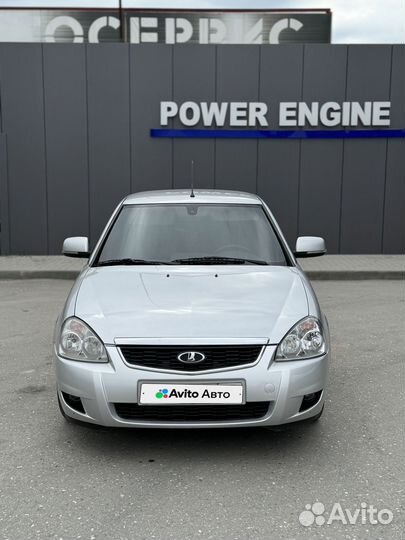 LADA Priora 1.6 МТ, 2014, битый, 285 000 км