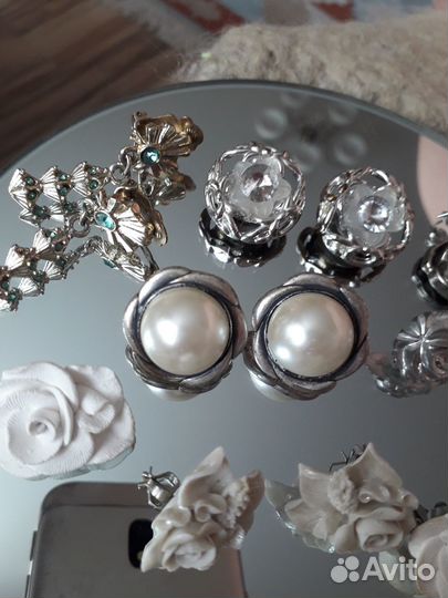 Лот винтажной бижутерии Серьги клипсы