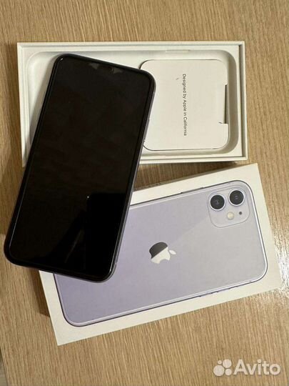 Телефон iPhone 11 64gb