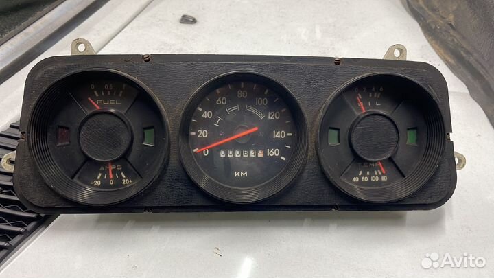 Запчасти москвич 2140