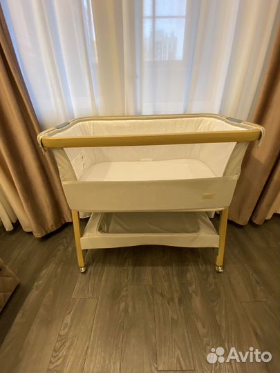 Колыбель Tutti Bambini CoZee с колесами