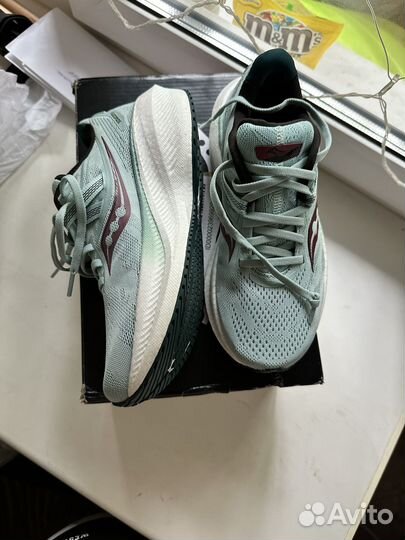 Кроссовки беговые saucony triumph 20 23,5 см