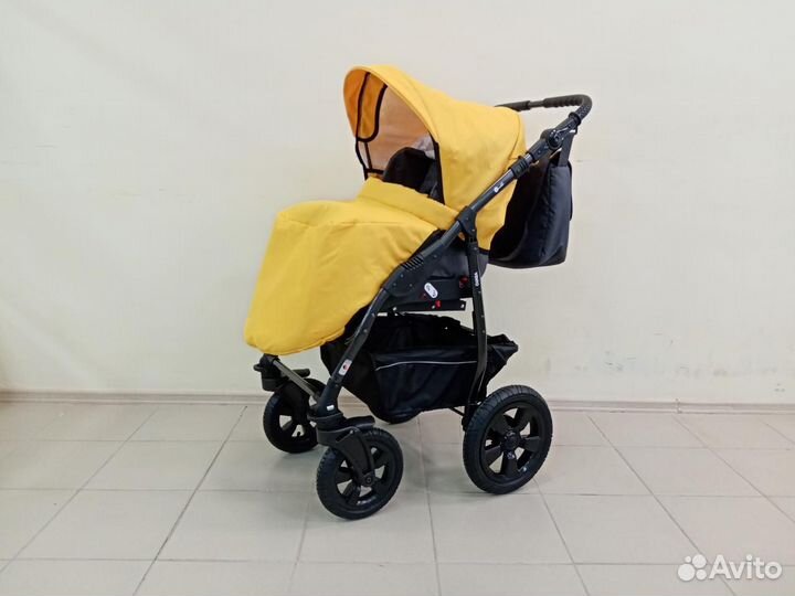 Коляска 2 в 1 Sevillababy Vento. /Новая