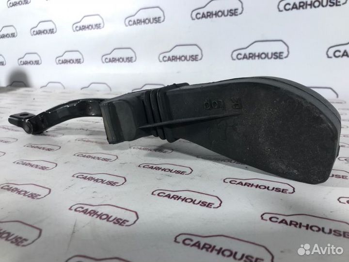 Ограничитель двери передний правый Volkswagen