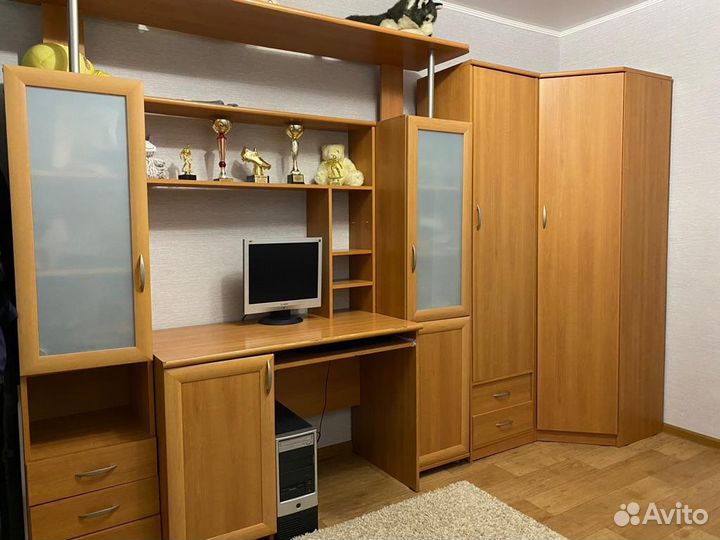 Спальный гарнитур