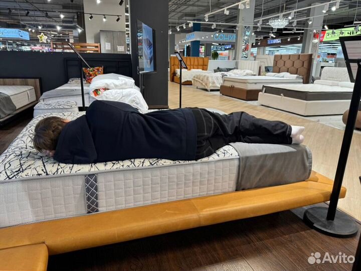 Матрас новый 180х200