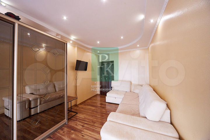 2-к. квартира, 54,6 м², 8/10 эт.