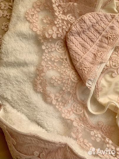 Комплект на выписку для девочки зима