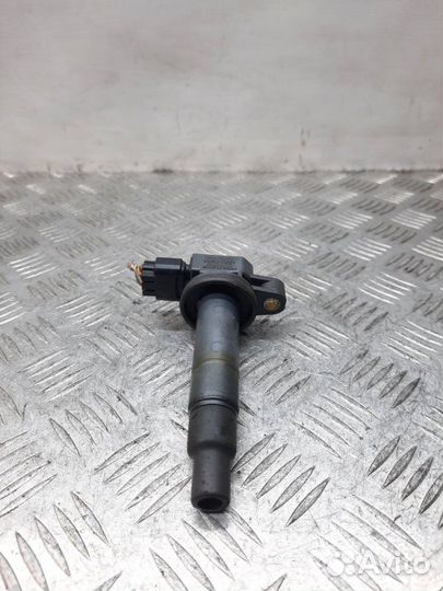 Катушка зажигания Toyota Yaris хэтчбэк 3 дв. 1.3