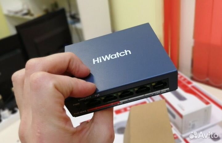1-4 порта PoE-коммутатор DS-S504P(B) HiWatch