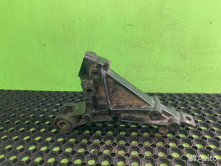 Кронштейн стабилизатора MAN TGS