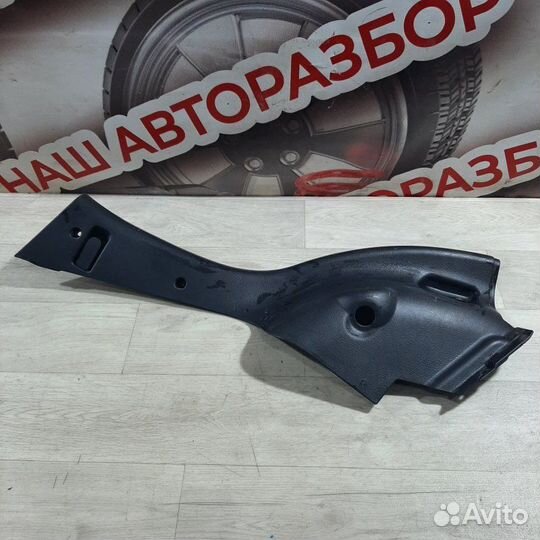 Накладка на стойку кузова задняя левая Chevrolet