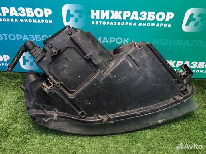 Фара передняя левая Audi A3 8P 2003-2013