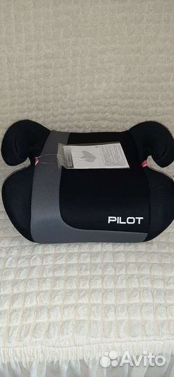 Новое автомобильное кресло/бустер
