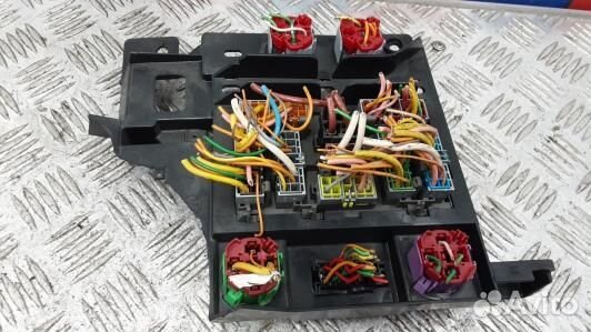 Блок предохранителей citroen xantia 2 (YSE10M101)