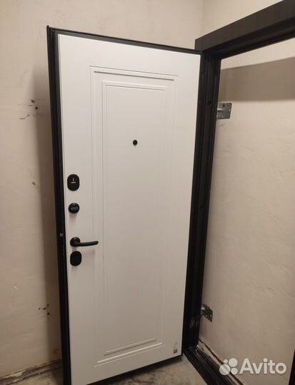 Входные двери с бесплатной установкой