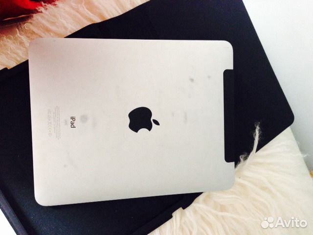 I-pad 1 64 gb Wi-Fi в отличном состоянии