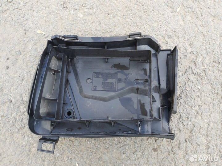 Корпус салонного фильтра Bmw 520I E39 M52 1996