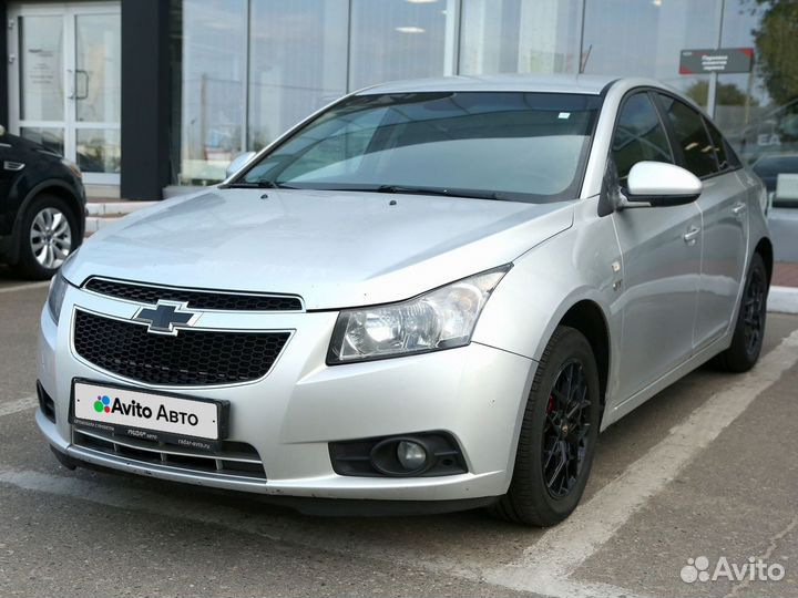 Chevrolet Cruze 1.8 AT, 2011, 144 400 км