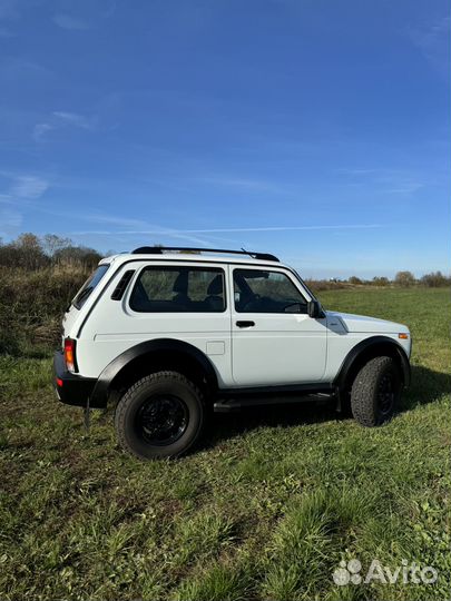 ВАЗ Niva Legend Bronto 1.7 МТ, 2024, 2 000 км