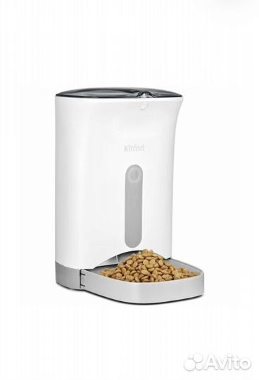 Автоматическая кормушка для кошек и собак