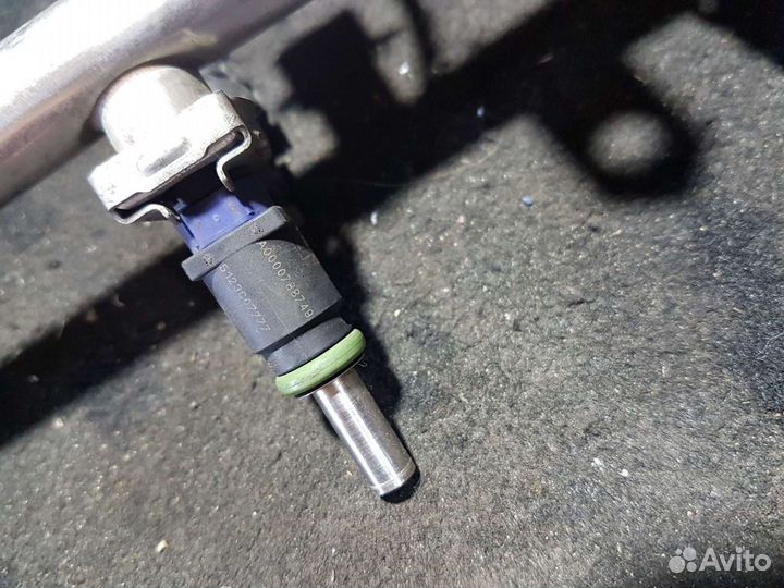 Топливная рампа Mercedes-Benz B-Class W245