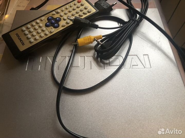 DVD плеер hyundai