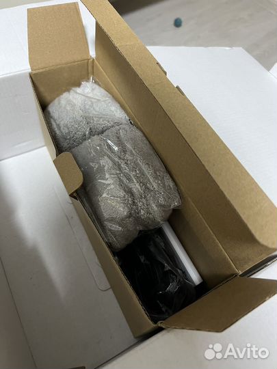 Робот-мойщик окон Даджет W100 белый