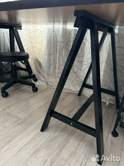 Письменный стол IKEA