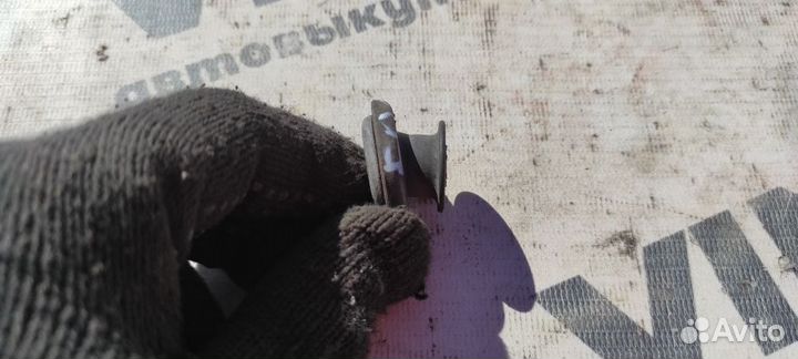 Уплотнитель заднего стеклоочистителя Ford Fiesta