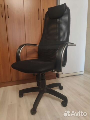 Компьютерное кресло