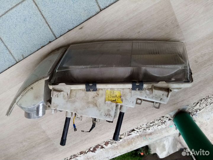 Фара Бош 2112