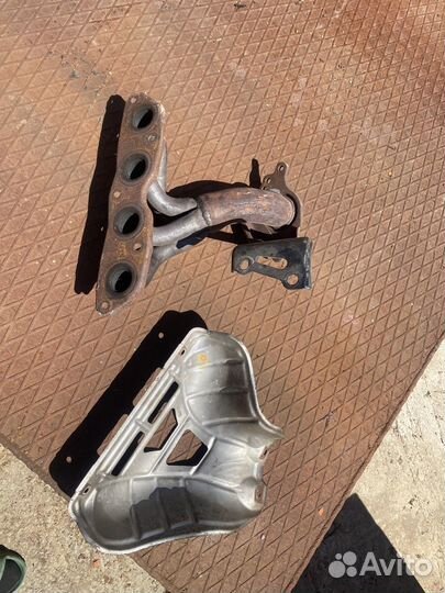 Corolla 120 колектор