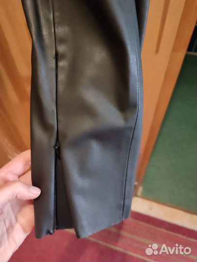 Кожаные брюки zara m