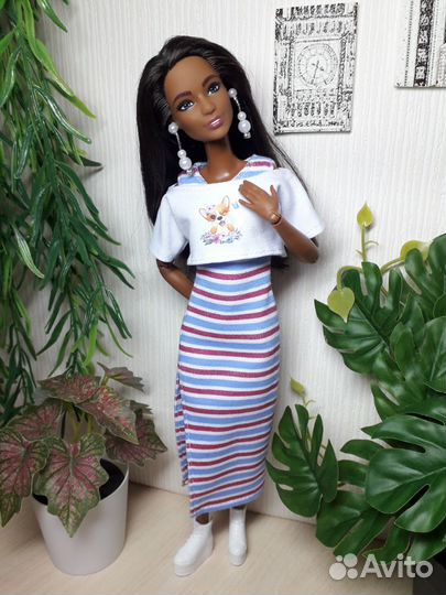 Для куколок барби обновки