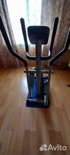 Эллиптический тренажер