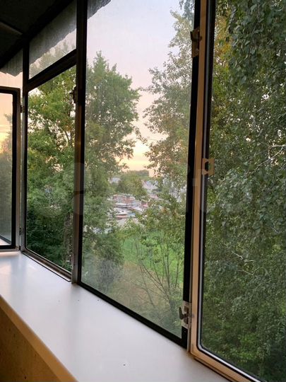 2-к. квартира, 46 м², 5/5 эт.