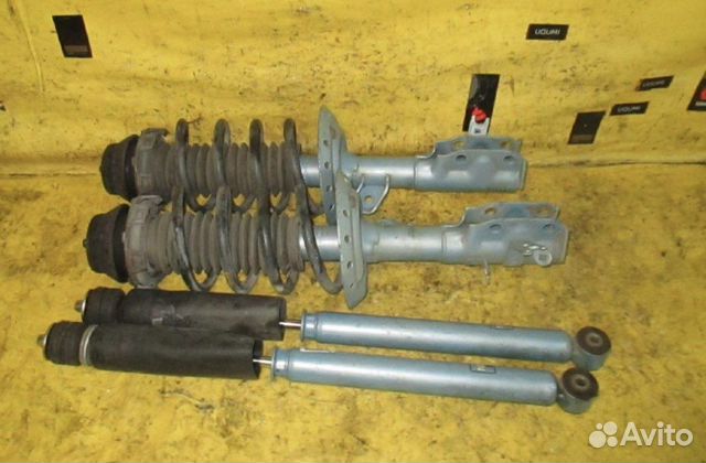 Стойки kyb new sr honda freed gb3