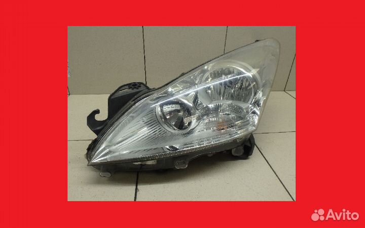 Фара Peugeot 3008 2010 фонарь Пежо 3008