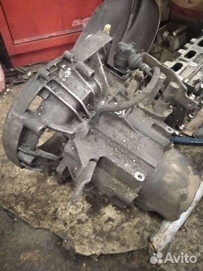 Запчасти и МКПП Renault