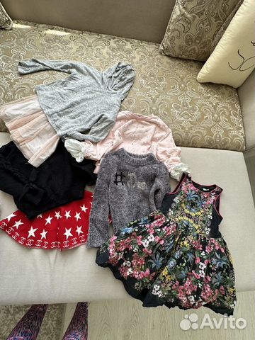 Вещи на девочек пакетом,на 4-5-6 лет примерно