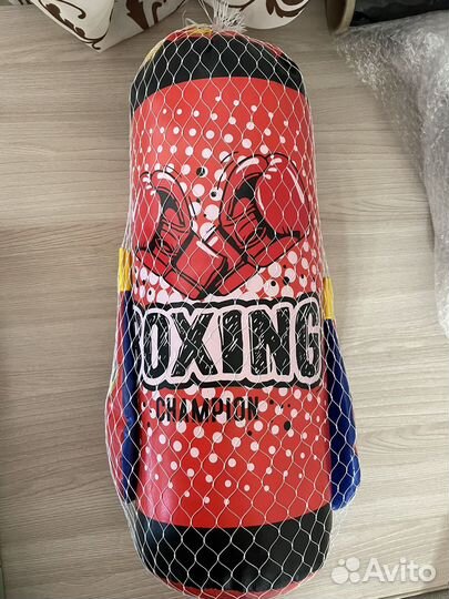 Детская боксерская груша и перчатки