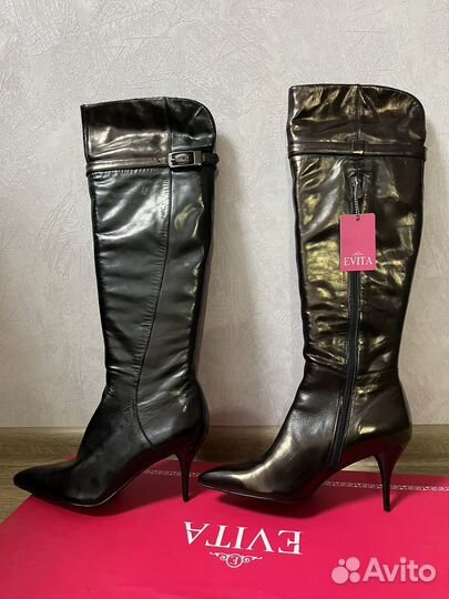 Новые женские сапоги 38 размера