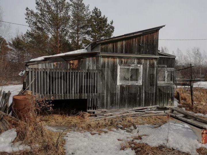 Дача 20 м² на участке 9 сот.