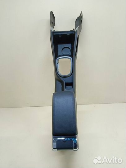 Консоль центральная Kia Rio 3 UB 2011-2017