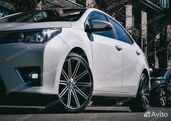 Диски R18 Vossen CV4 на Toyota