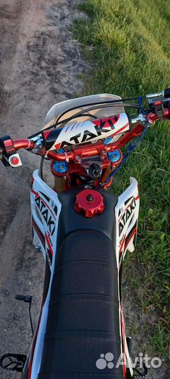 Питбайк Ataki Start YX125EM 17/14 CRF Rollingmoto