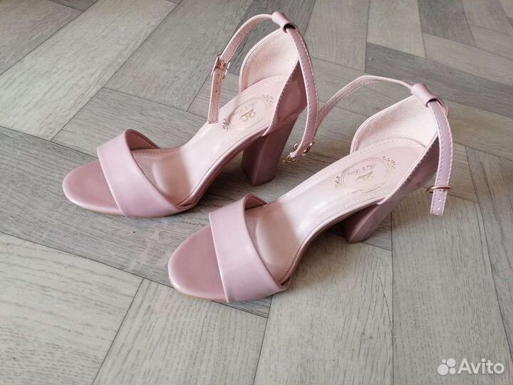 Туфли женские 37 размер