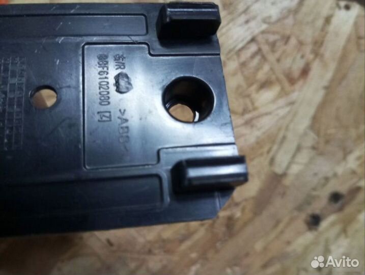 Ручка двери внутренняя правая Lifan Solano 2